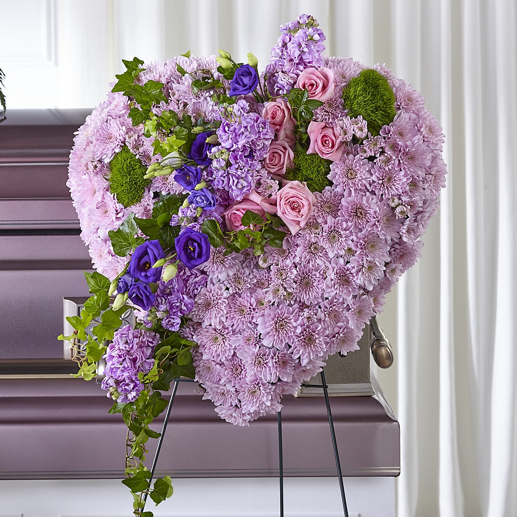 Treasured Love Standing Heart – Raw Flowers, Kitchener ON