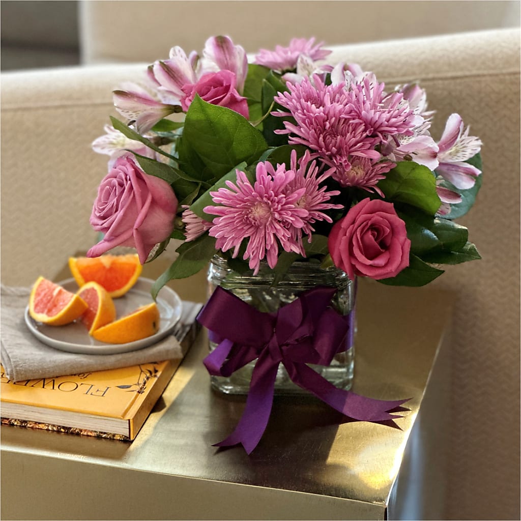 Sugarplum Bouquet –  Raw Flowers, Kitchener ON