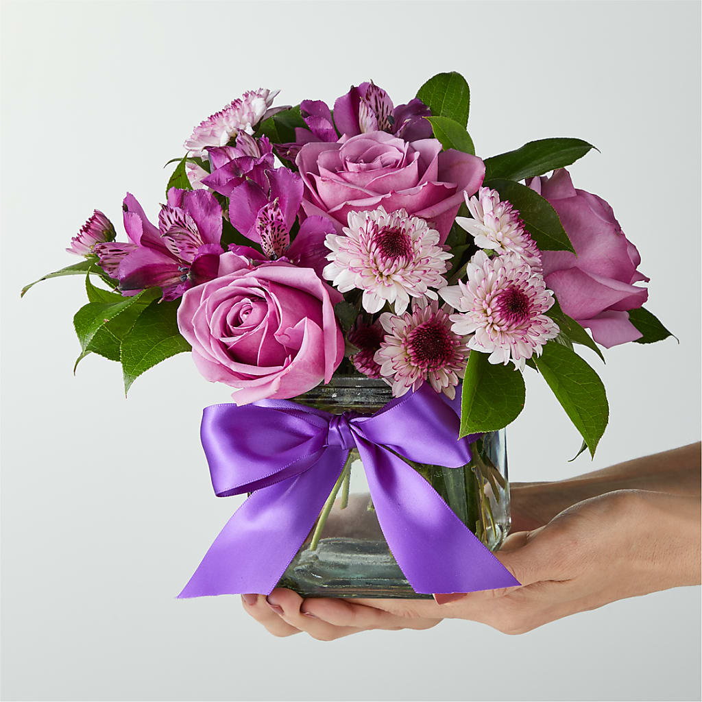 Sugarplum Bouquet –  Raw Flowers, Kitchener ON