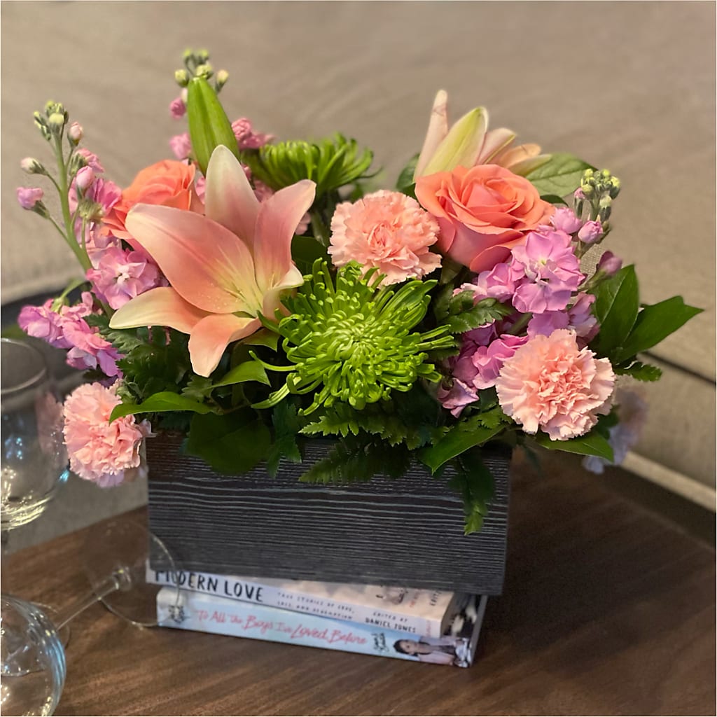 Beautiful Spirit Basket –  Raw Flowers, Kitchener ON