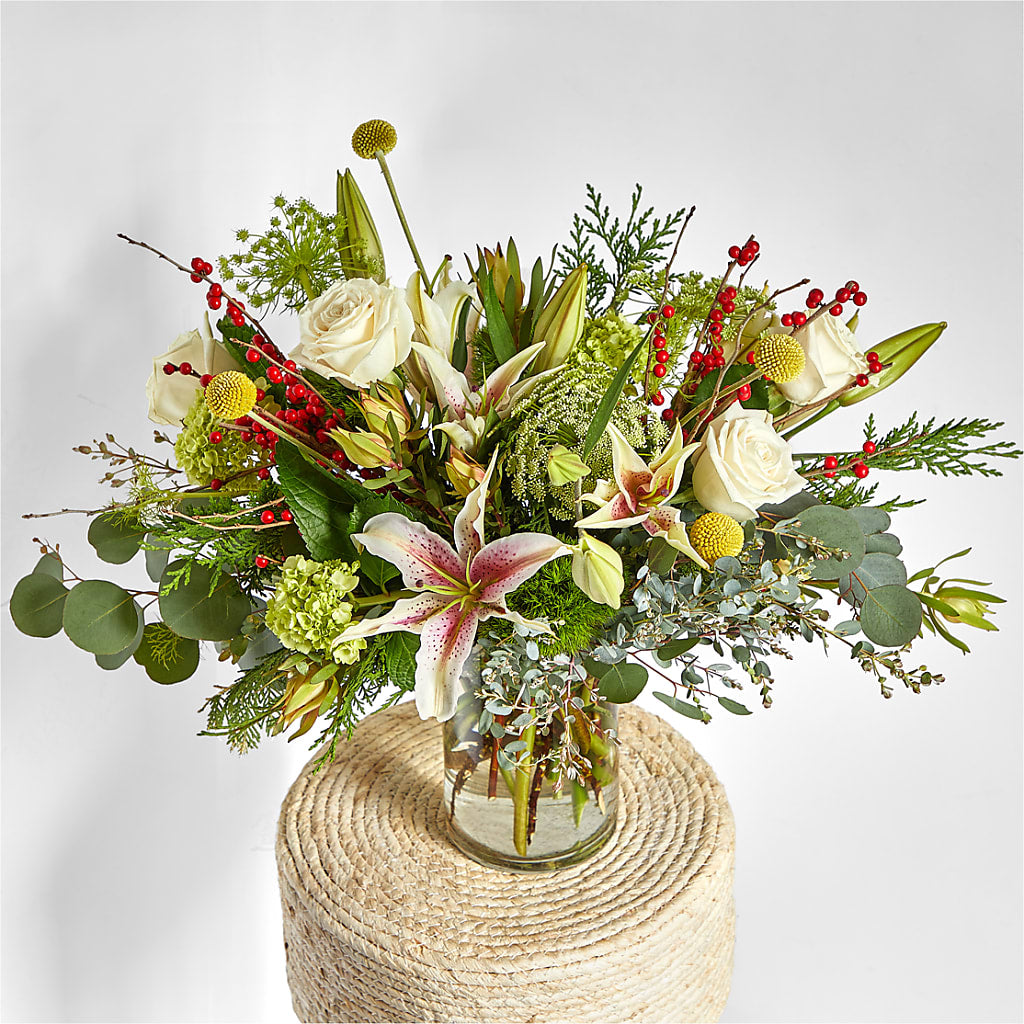 Berry & Bright Bouquet –  Raw Flowers, Kitchener ON