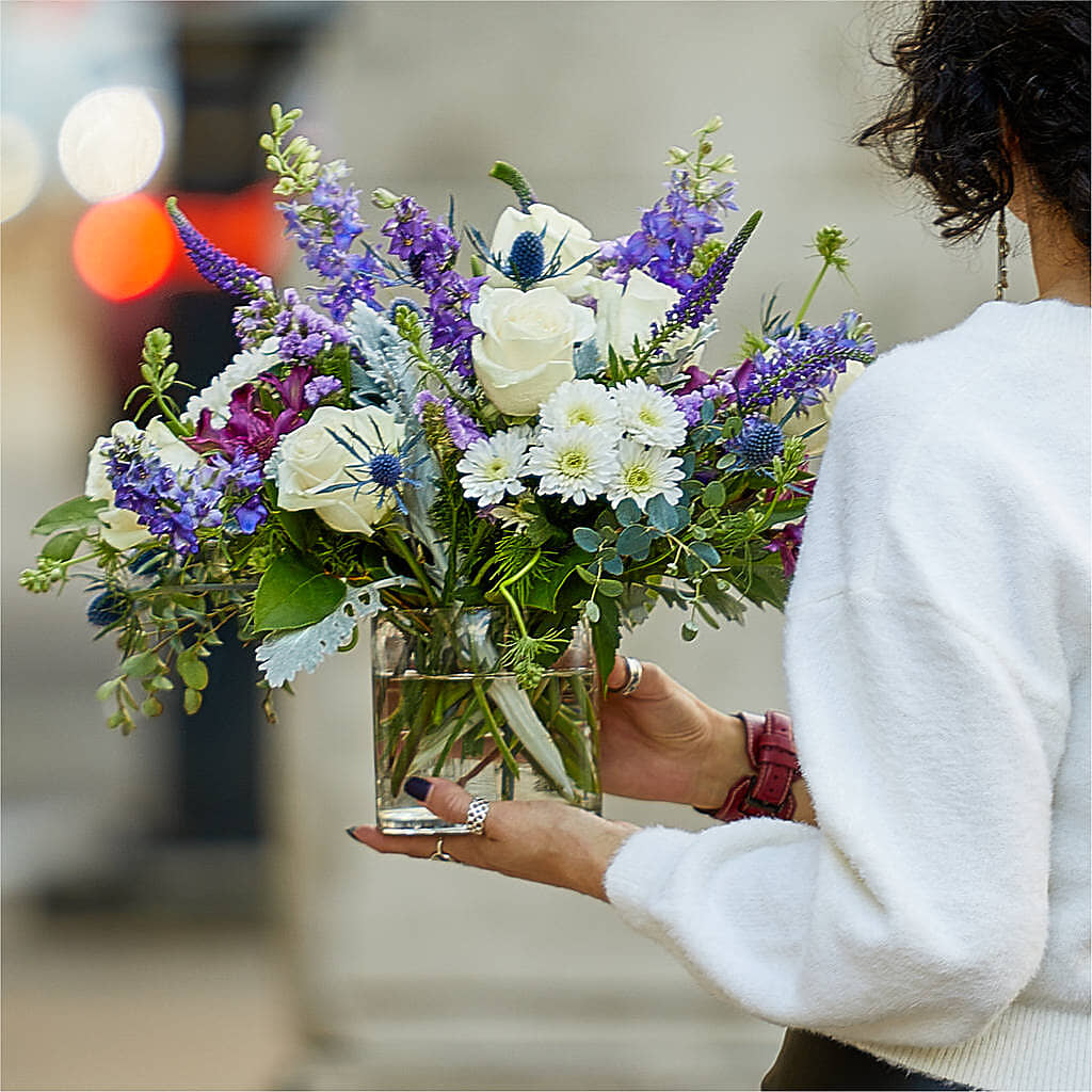 Shooting Star Bouquet –  Raw Flowers, Kitchener ON